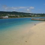 【ドライブコース】奥武島「いまいゆ市場」 沖縄の海の幸が詰まった海鮮丼で青空ランチ
